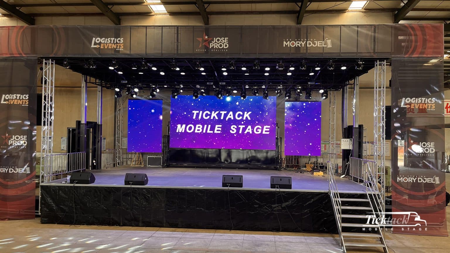 ticktack mobile stage semi-trailer for Guinea